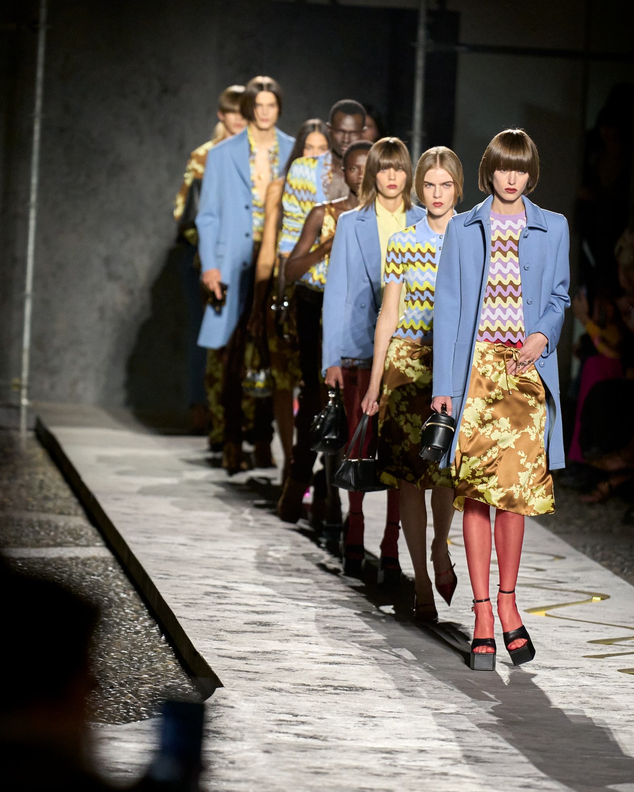 VERSACE SPRING-SUMMER 2025 FINALE - IMAGE (1).jpg